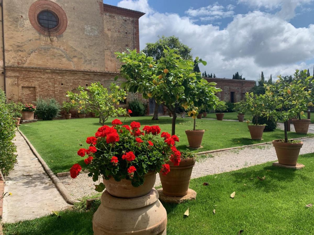 Villa Fattoria Monastero Sant'Anna In Camprena Pienza Exterior foto