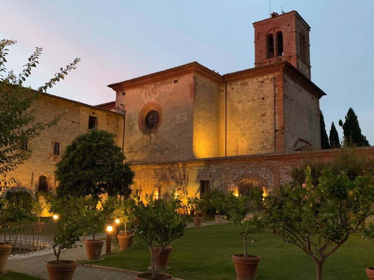 Villa Fattoria Monastero Sant'Anna In Camprena Pienza Exterior foto