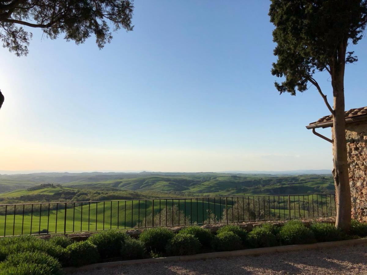 Villa Fattoria Monastero Sant'Anna In Camprena Pienza Exterior foto