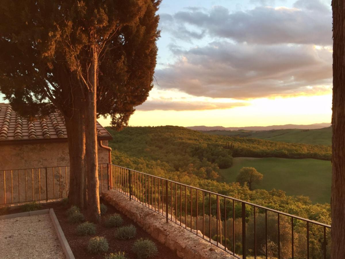 Villa Fattoria Monastero Sant'Anna In Camprena Pienza Exterior foto