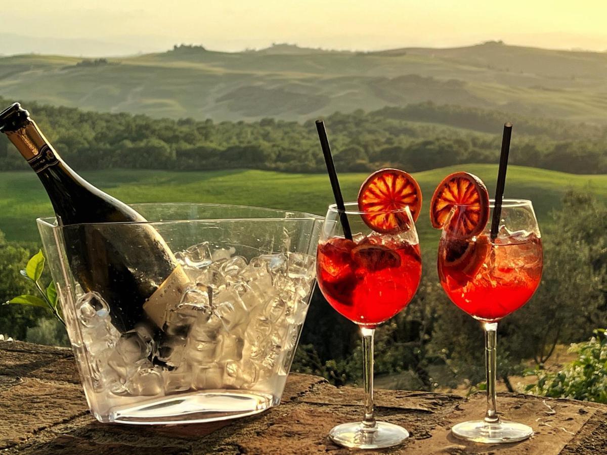 Villa Fattoria Monastero Sant'Anna In Camprena Pienza Exterior foto